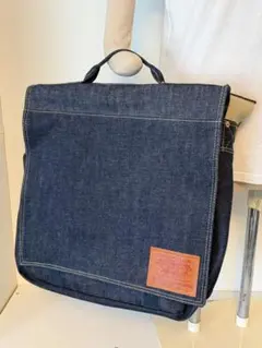 Item thumbnail for item 8c1a544c-1e06-4dc2-a572-90f83d1545b4