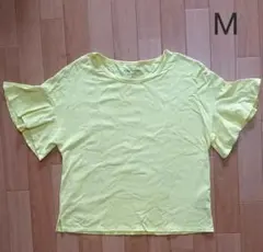 【美品】フリル Tシャツ トップス 半袖 カラフル ビビッド イエロー Mのサムネイル