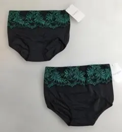 k*n様 新品 マルコ マキジェリーク すっぽり安心包まれショーツ 2枚セットのサムネイル