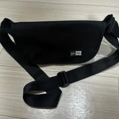NEW ERAショルダーバッグ　ニューエラショルダーバッグ