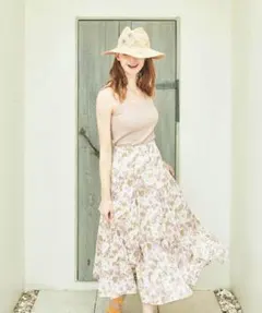 The Virgnia ザヴァージニア　水彩 花柄 スカート 夏のサムネイル