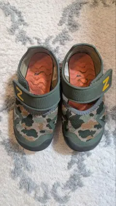 New Balance カモフラージュ メッシュサンダル　15cm