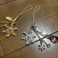 未使用美品　東京ディズニーリゾート　雪の結晶　ストラップ2個セット