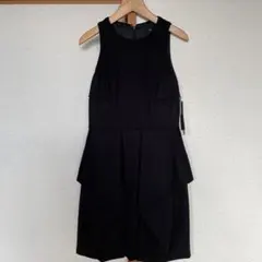 新品タグ付き　tibi ブラックワンピース　レディース