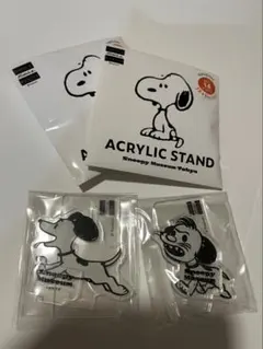 スヌーピーミュージアム　アクリルスタンド