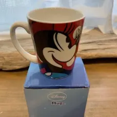ディズニー　ミッキーマウス　ミニーマウス　デザインマグカップ