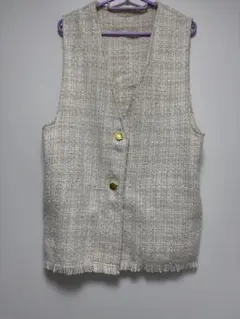 ベージュ ツイード フリンジベスト
