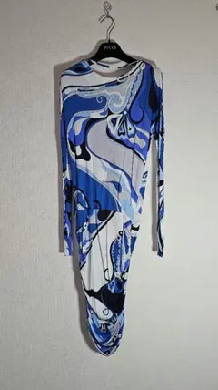 【新品未使用】PUCCI ワンピースのサムネイル