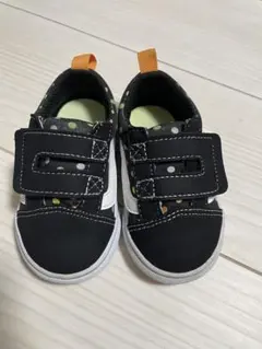 VANSキッズ・ベビーシューズ 黒 ドット柄