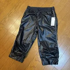 ブラック ショートパンツ