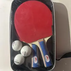 卓球ラケット 赤 ケース付き　良いボール付き