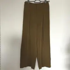 UNIQLO ドレープワイドアンクルパンツ