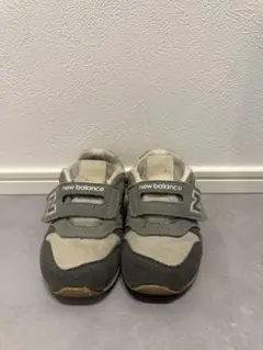 new balance 996 キッズスニーカー グレー ベージュ