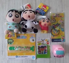 クレヨンしんちゃん　7点　ぬいぐるみマスコット　ストラップ　水鉄砲　ラバータイ
