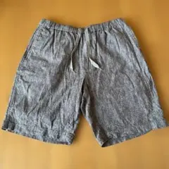 GU グレー ショートパンツ