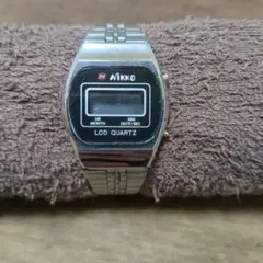 Item thumbnail for item 4f449b6c-037a-43a1-9ad2-a2bb46b8a06d