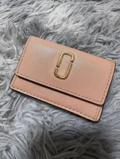 マークジェイコブス レザー三つ折り財布 ピンク ベージュ