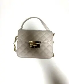 アイボリー キルティング ショルダーバッグ