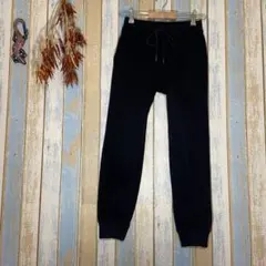 【UNIQLO】ヒートテックスウェット　ジョガーパンツ　普段着　裏起毛　Ｍ