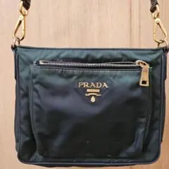 【再度のお値下げ】PRADA ショルダーバッグ★希少色　オリーブ