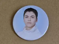 SEVENTEEN　缶バッチ　バーノン　NEW