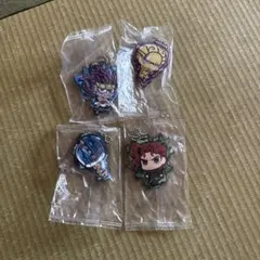ジョジョの奇妙な冒険 ラバーマスコットキーホルダー 4個セット