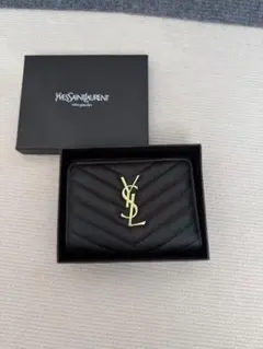 YVES SAINT LAURENT クロコ型押しミニウォレット YVES SAINT LAURENT クロコ型押しミニウォレット - メルカリ