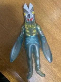 ウルトラマン怪獣　バルタン星人　クリアブルー　ソフビ　2004年　バンダイ　美品