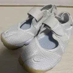 【美品】NIKE エアリフト 白 24.0cm メッシュ