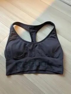 Reebok ブラトップ