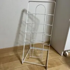 ホワイトメタルマガジンラック