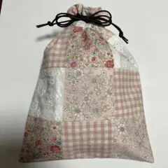 10 パッチワーク巾着袋 ピンク系