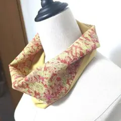 着物リメイク　小紋（絹）ハンドメイドスヌード 保温、保湿、日焼け予防