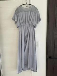 ロングワンピース　お呼ばれドレスのサムネイル
