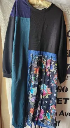 イズスカラー 長袖ワンピース