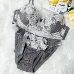 ブラジャーショーツセット d80