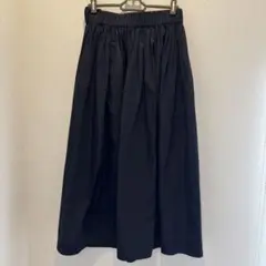 UNIQLO ボリュームギャザースカート　ネイビー　Mサイズ