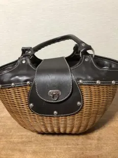 Item thumbnail for item ddbc3a3e-5e68-4745-8576-f272dc4461e1