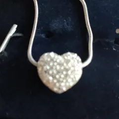 スワロフスキー　ハート　ネックレス　プチ