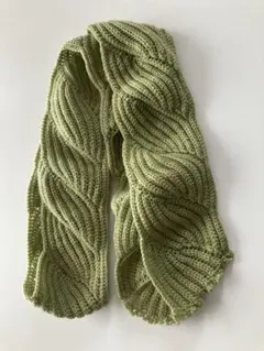 薄緑色ニットマフラー