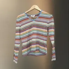ストライプ柄 Vネック 長袖Tシャツ