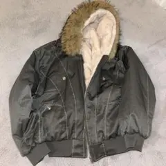 ファー付きフードジャケット