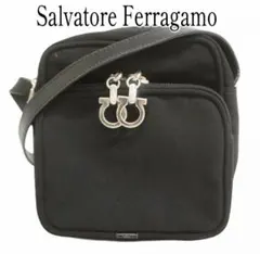 ほぼ未使用✨Salvatore Ferragamo ガンチーニ ショルダーバッグ
