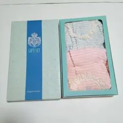 Item thumbnail for item 6190d8e6-0bf5-4158-8900-31074d6d3842