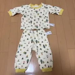 ユニクロ　プーさん　キルトパジャマ　80