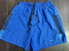 Nike DRI-FIT 青 ショートパンツ Sサイズ