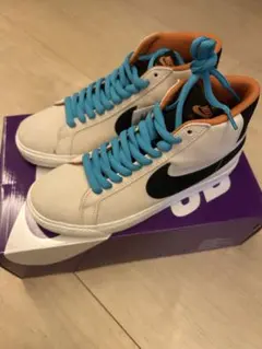 ナイキSBズーム　ブレーザーMID