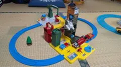 Item thumbnail for item b1e4a3d3-5c50-4873-8124-fbfb412e5ea2