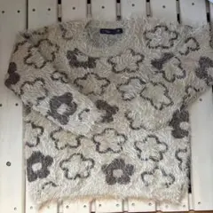 アズノウアズピンキー　ニット