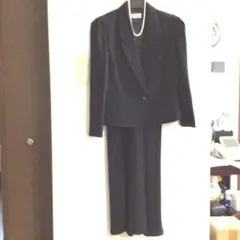 ☀️SANWA・ERIGANCE礼服・【新品・未使用】《日本製》9号・慶弔両用に❣️